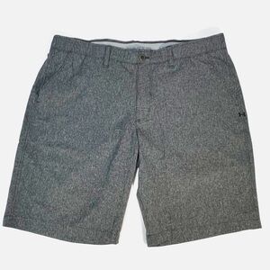 Under Armour Heat Gear Dark Gray Training Shorts Mens size 40